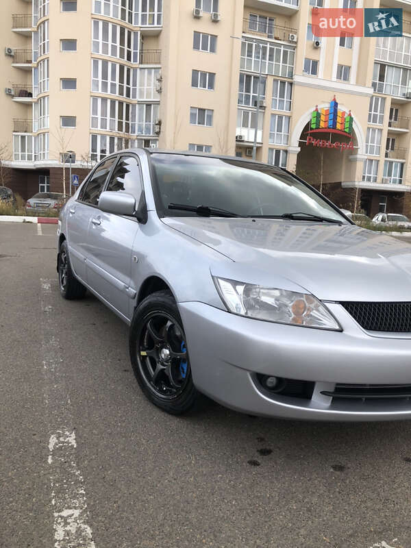 Седан Mitsubishi Lancer 2008 в Николаеве
