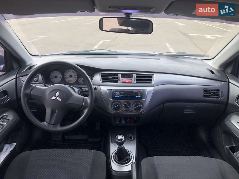 Седан Mitsubishi Lancer 2008 в Николаеве