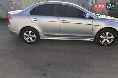 Седан Mitsubishi Lancer 2008 в Звягеле