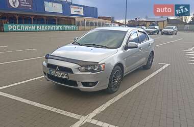 Седан Mitsubishi Lancer 2009 в Прилуках