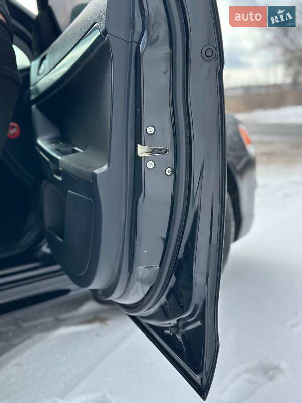 Седан Mitsubishi Lancer 2007 в Изюме