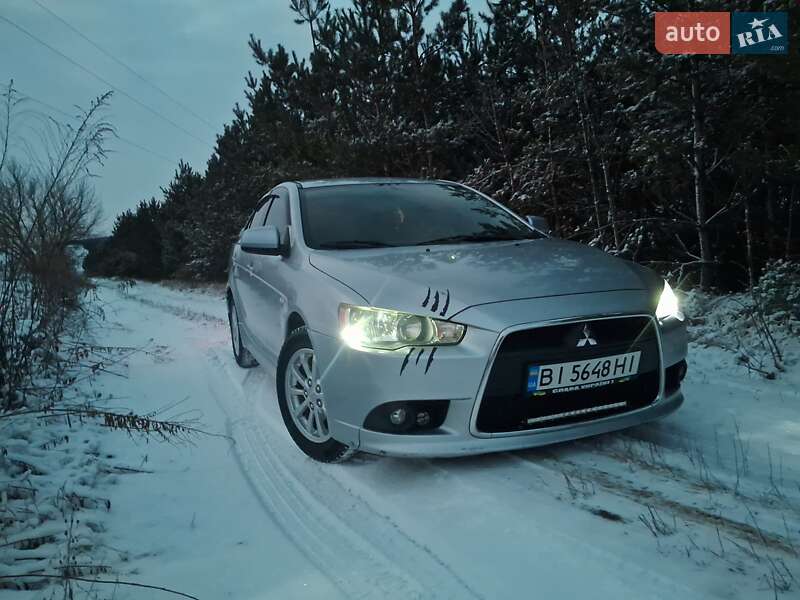 Mitsubishi Lancer 2012