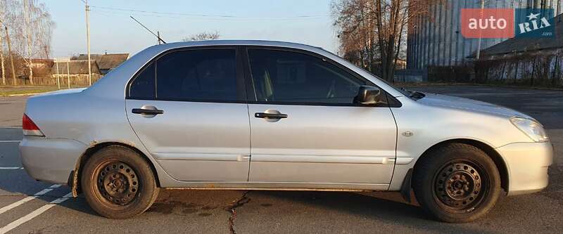 Седан Mitsubishi Lancer 2005 в Корюковке