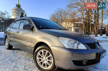 Седан Mitsubishi Lancer 2008 в Києві