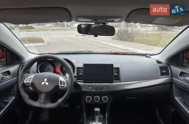 Седан Mitsubishi Lancer 2009 в 