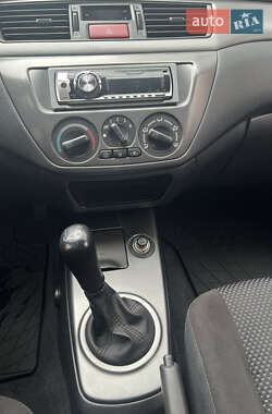 Седан Mitsubishi Lancer 2007 в 
