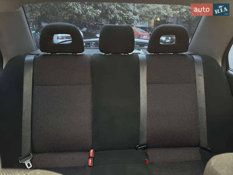 Седан Mitsubishi Lancer 2006 в Николаеве фото 8 Седан Mitsubishi Lancer 2006 в Николаеве
