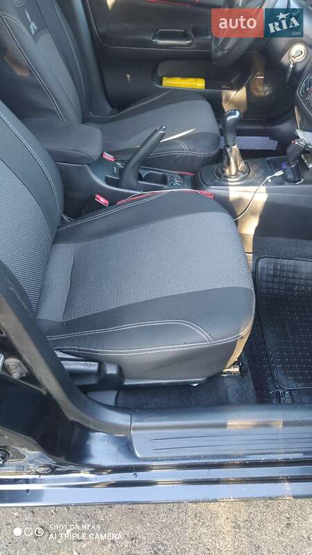 Седан Mitsubishi Lancer 2007 в Павлограді