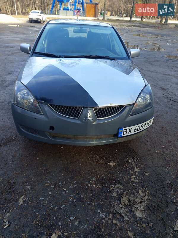 Универсал Mitsubishi Lancer 2004 в 