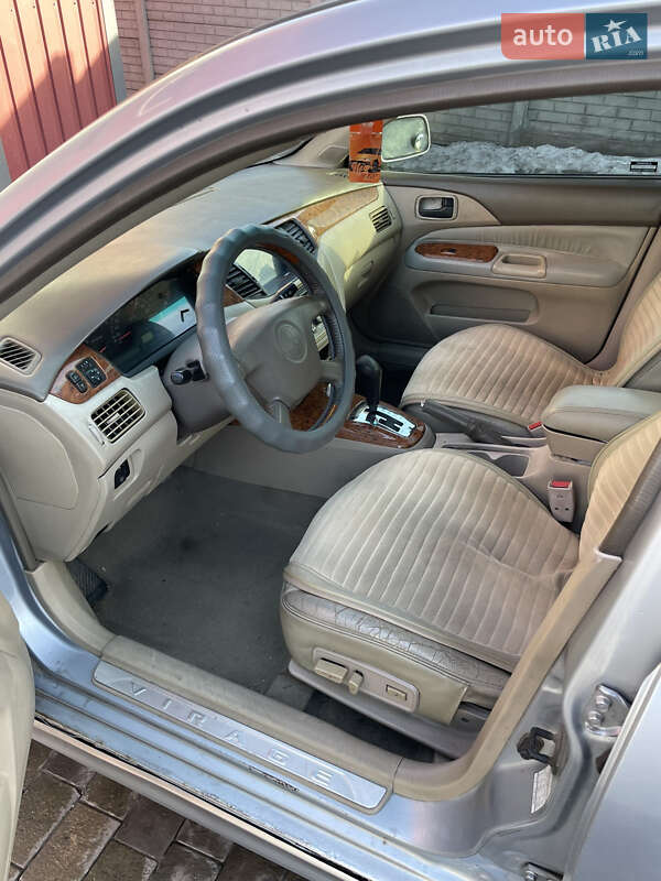 Седан Mitsubishi Lancer 2004 в Запорожье