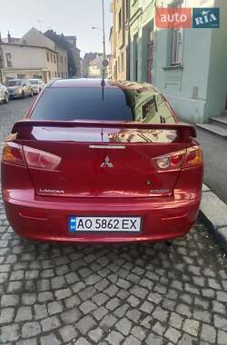 Седан Mitsubishi Lancer 2009 в Хусте