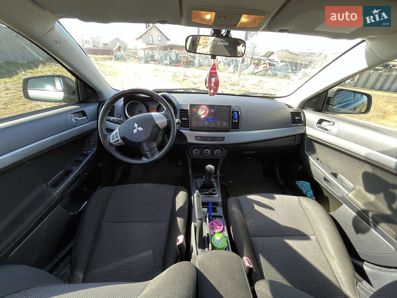 Хэтчбек Mitsubishi Lancer 2009 в Одессе