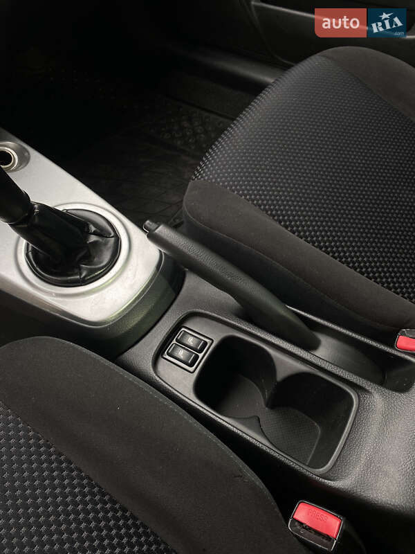 Седан Mitsubishi Lancer 2006 в Измаиле