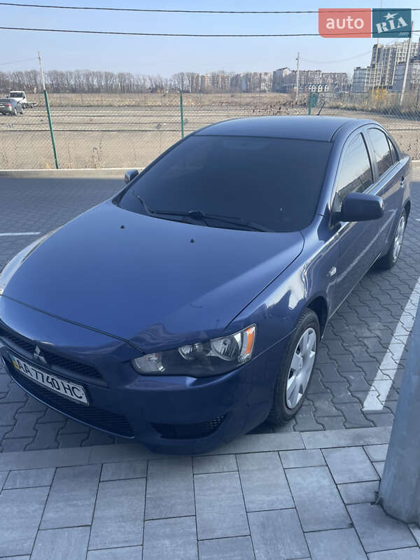 Седан Mitsubishi Lancer 2007 в Крюковщине