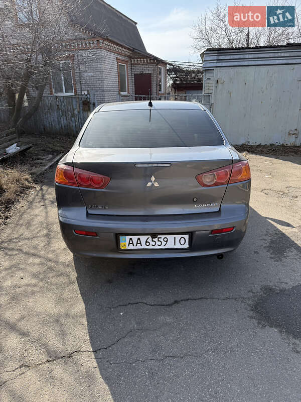 Седан Mitsubishi Lancer 2009 в Кривом Роге