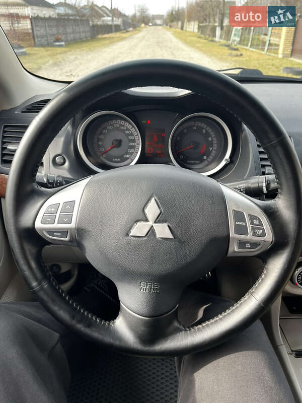 Седан Mitsubishi Lancer 2007 в Ратным