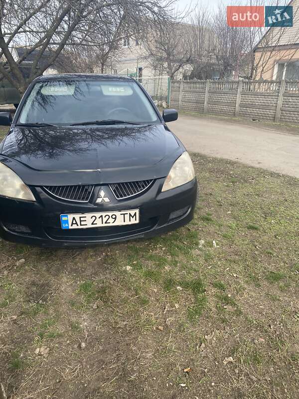 Седан Mitsubishi Lancer 2005 в Магдалиновке