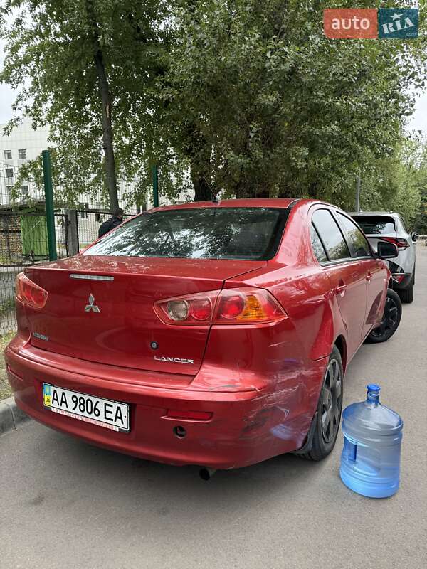 Седан Mitsubishi Lancer 2007 в Киеве