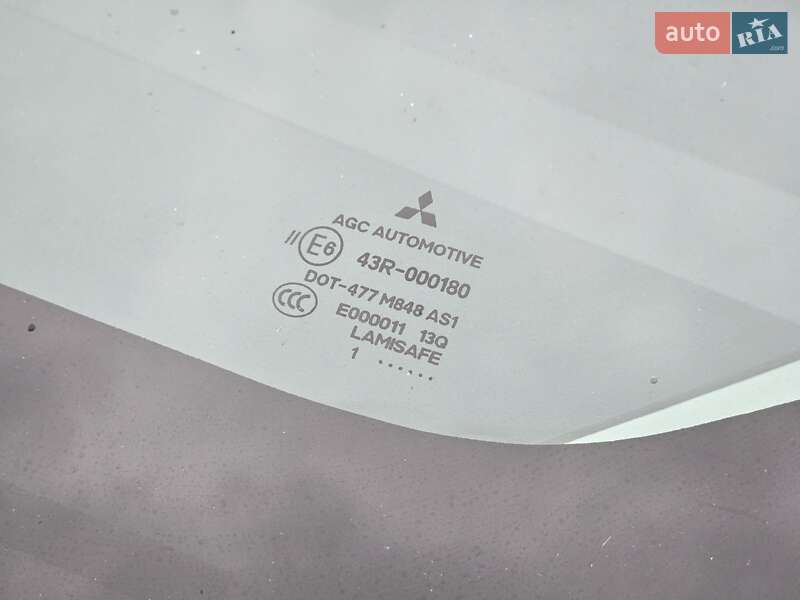 Седан Mitsubishi Lancer 2012 в Києві