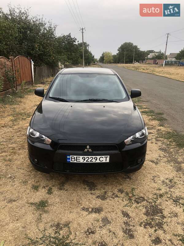 Седан Mitsubishi Lancer 2010 в Казанці