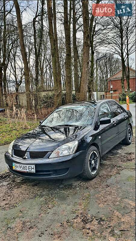 Седан Mitsubishi Lancer 2011 в Одессе