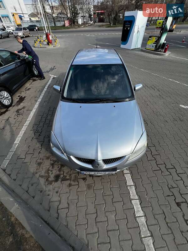 Седан Mitsubishi Lancer 2004 в Днепре фото 4 Седан Mitsubishi Lancer 2004 в Днепре