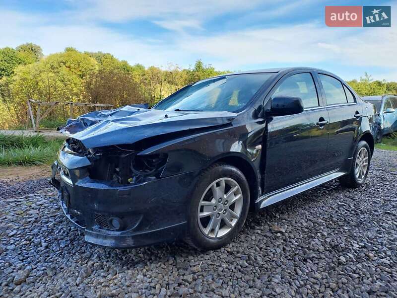 Седан Mitsubishi Lancer 2012 в Виннице