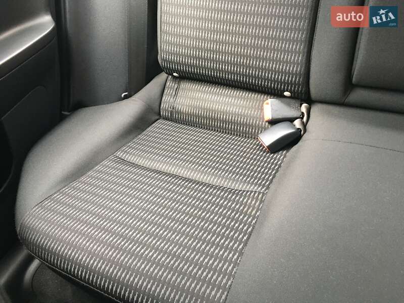 Седан Mitsubishi Lancer 2012 в Запоріжжі