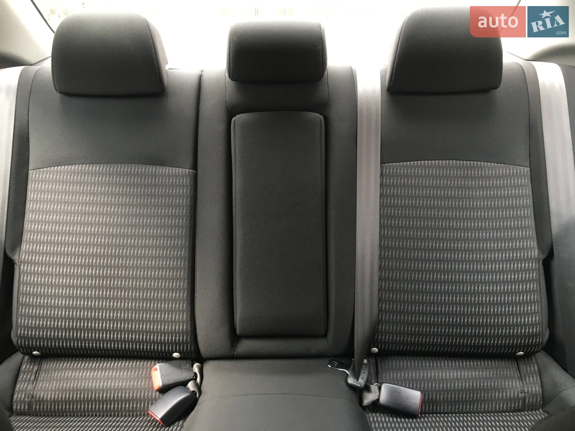 2012 Mitsubishi Lancer - мініатюра 18