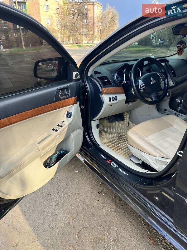 Седан Mitsubishi Lancer 2008 в Харкові