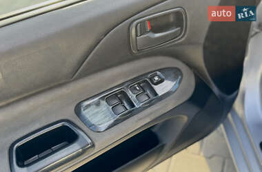 Универсал Mitsubishi Lancer 2003 в 