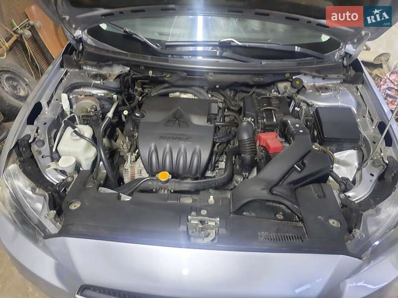 Седан Mitsubishi Lancer 2007 в Вольнянске