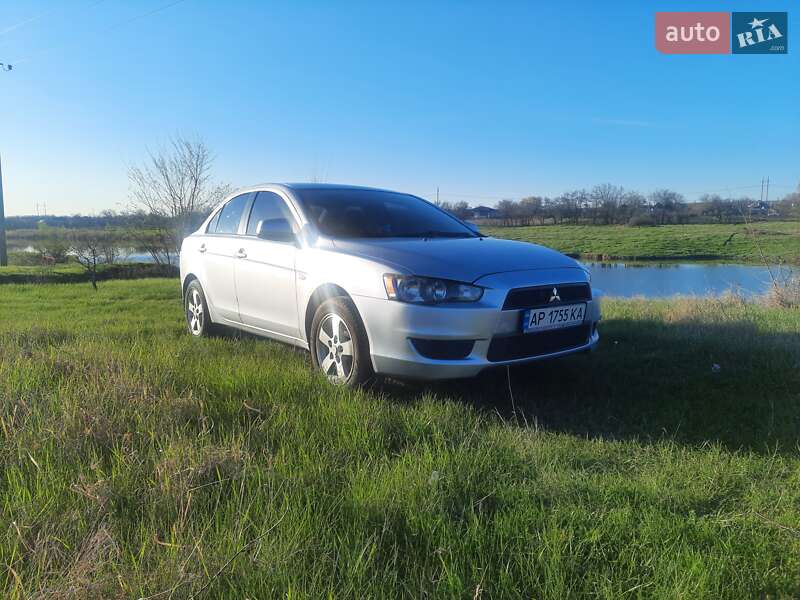 Седан Mitsubishi Lancer 2007 в Вольнянске