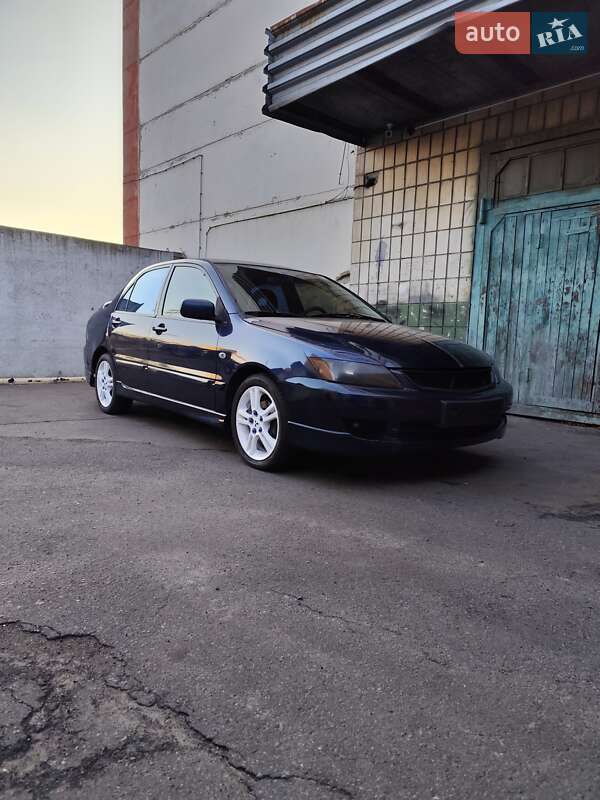 Седан Mitsubishi Lancer 2006 в Киеве