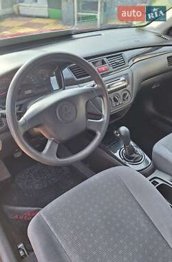 Седан Mitsubishi Lancer 2004 в 