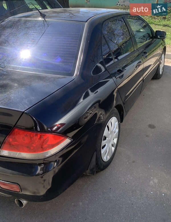 Седан Mitsubishi Lancer 2006 в Харькове