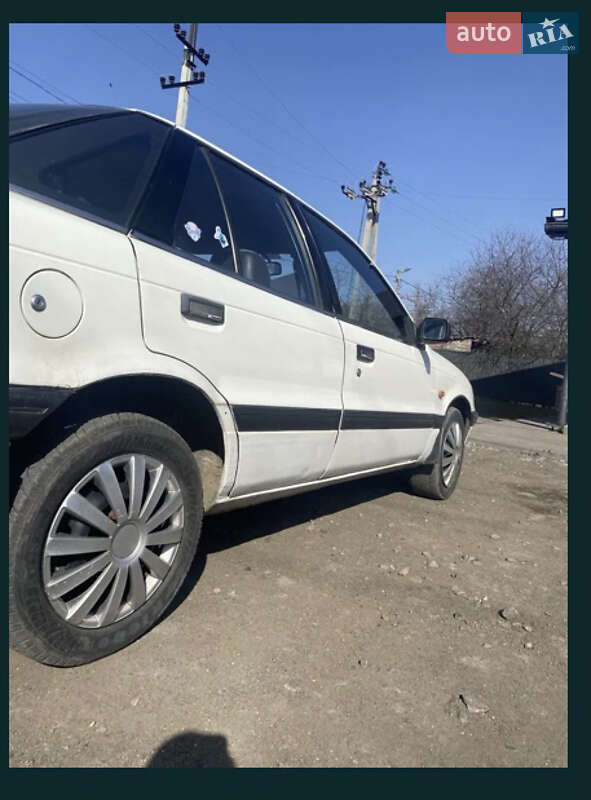 Лифтбек Mitsubishi Lancer 1990 в Борисполе