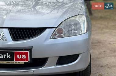 Седан Mitsubishi Lancer 2004 в 