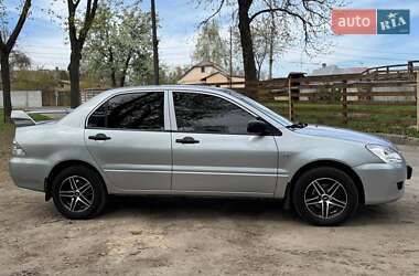 Седан Mitsubishi Lancer 2004 в 