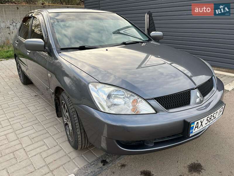 Седан Mitsubishi Lancer 2009 в 