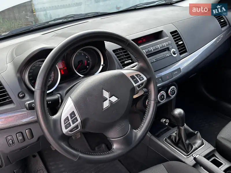 Mitsubishi Lancer 2008 VIN JMBSNCY4A9U000613 фото оголошення 22 з 65