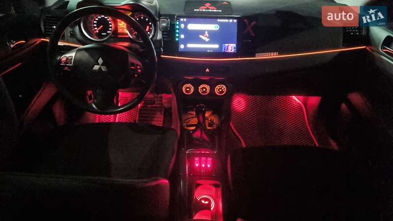 Седан Mitsubishi Lancer 2008 в Черновцах