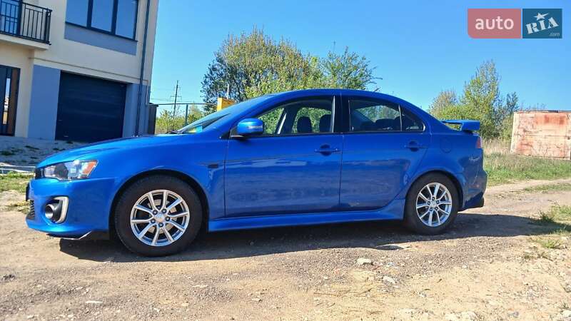 Седан Mitsubishi Lancer 2015 в Івано-Франківську
