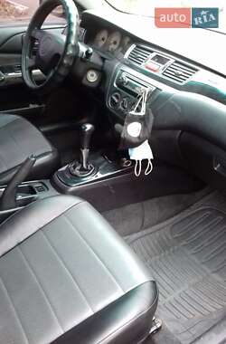 Седан Mitsubishi Lancer 2005 в 