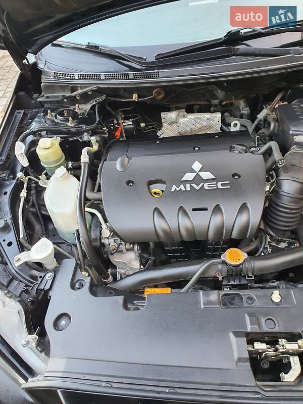 Седан Mitsubishi Lancer 2008 в Ужгороде