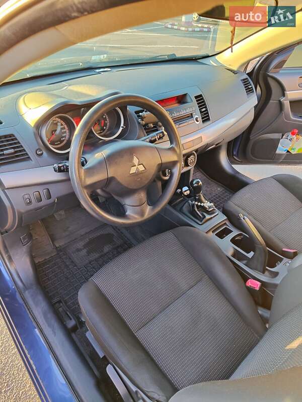 Седан Mitsubishi Lancer 2008 в Одессе