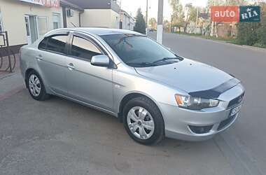 Седан Mitsubishi Lancer 2009 в Прилуках