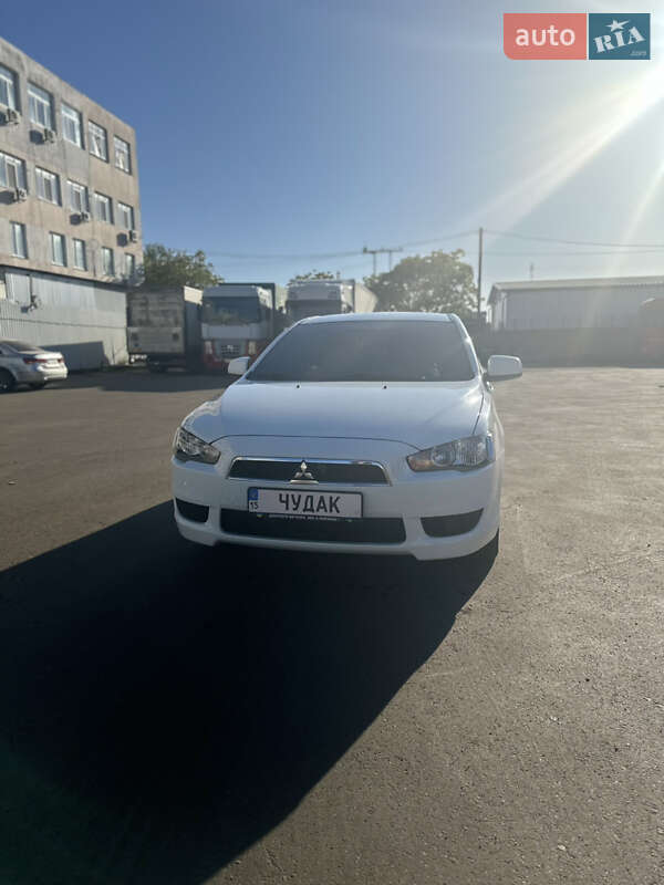 Mitsubishi Lancer 2014