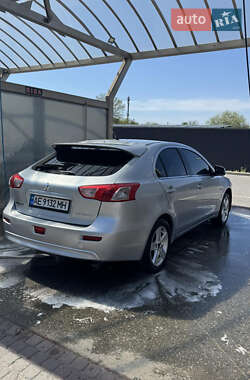 Хетчбек Mitsubishi Lancer 2008 в 