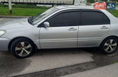 Седан Mitsubishi Lancer 2004 в 